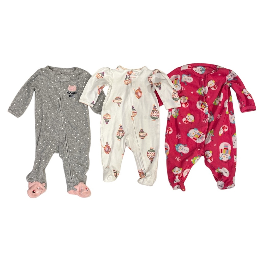 Bundle of Carter’s 3M Footies